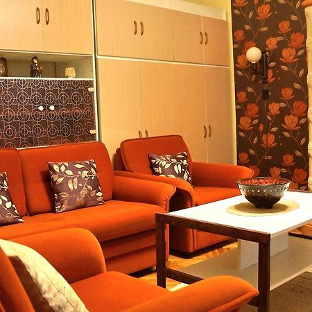 Hajnal Apartman Villa ยูลา ภายนอก รูปภาพ